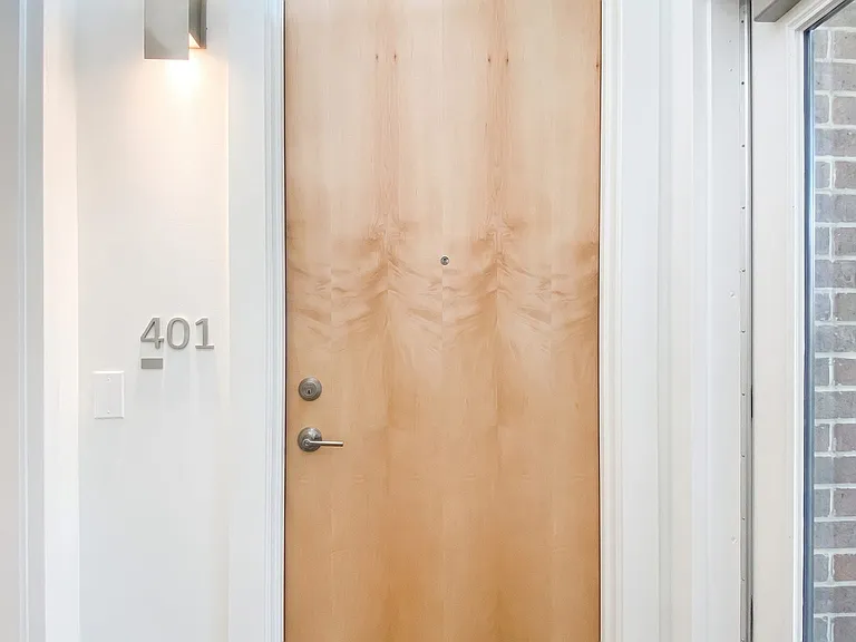 1118 W Patterson Ave — Photo 11
