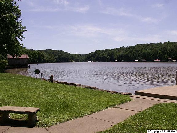 3rd image of 371 County Road 563