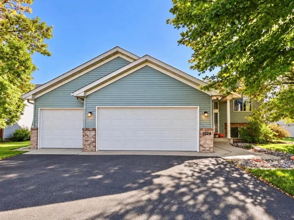 1024 4th St N, Sartell, MN 56377