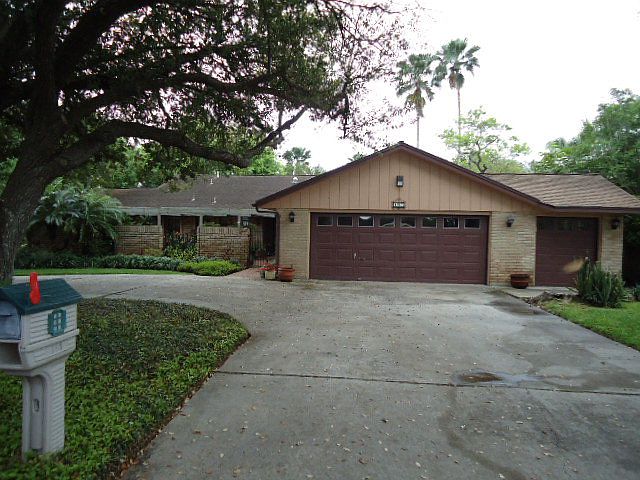 1st image of 149 Pizarro Ave