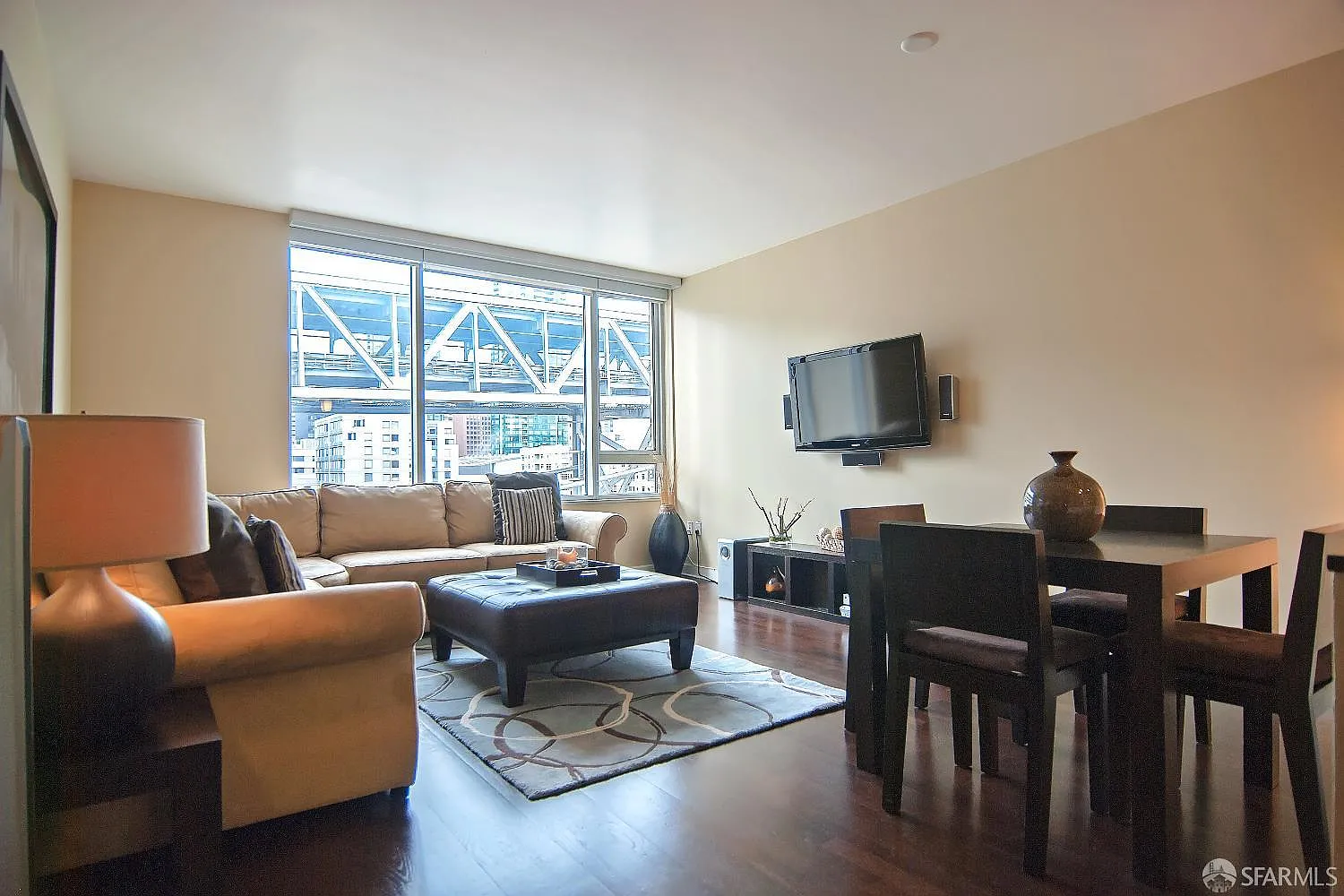 1 bed, 759 sqft, $4,950 — Photo 1