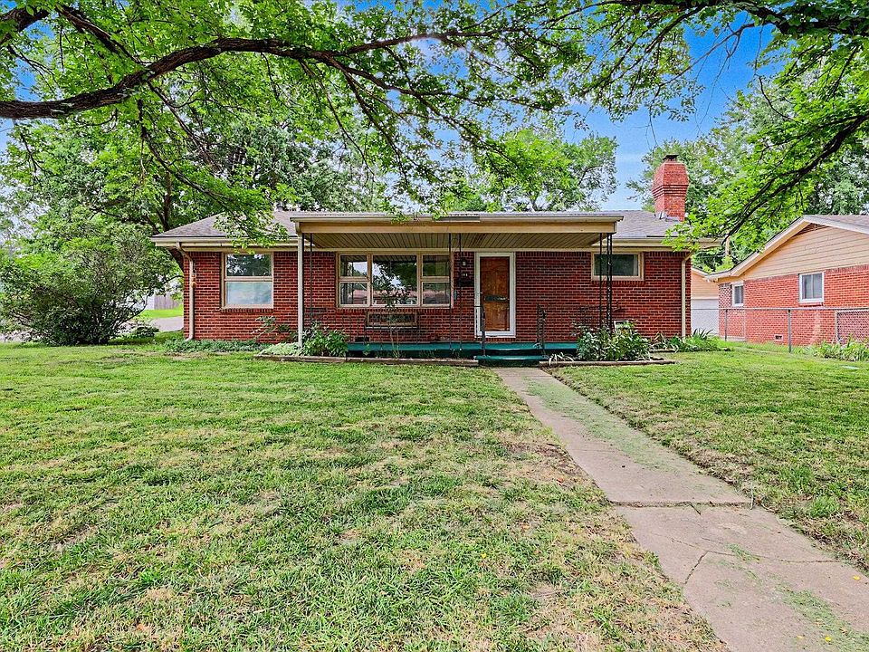 1st image of 1156 N Lakeview Dr
