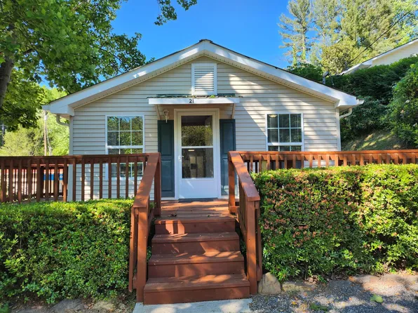 21 Mystic Ln, Sylva, NC 28779