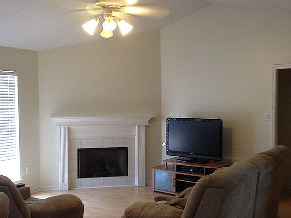 3rd image of 2490 Baird Dr