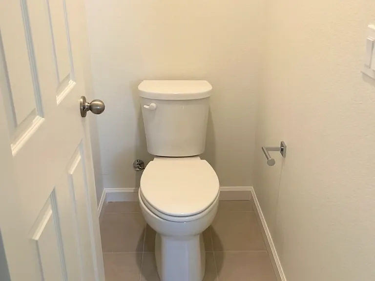 Master bedroom bathroom