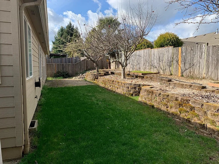 2895 Vintage Ave SE — Photo 52