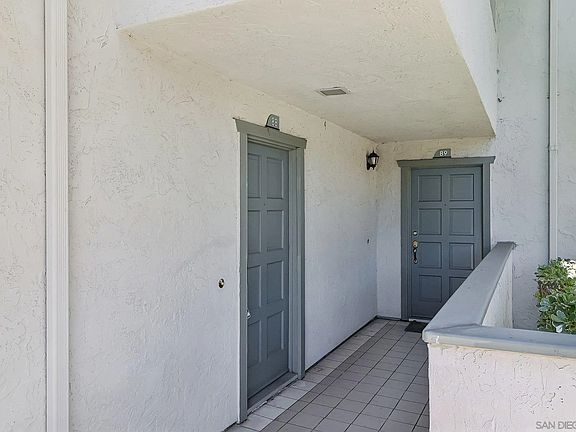 3rd image of 7049 Park Mesa Way Unit 88