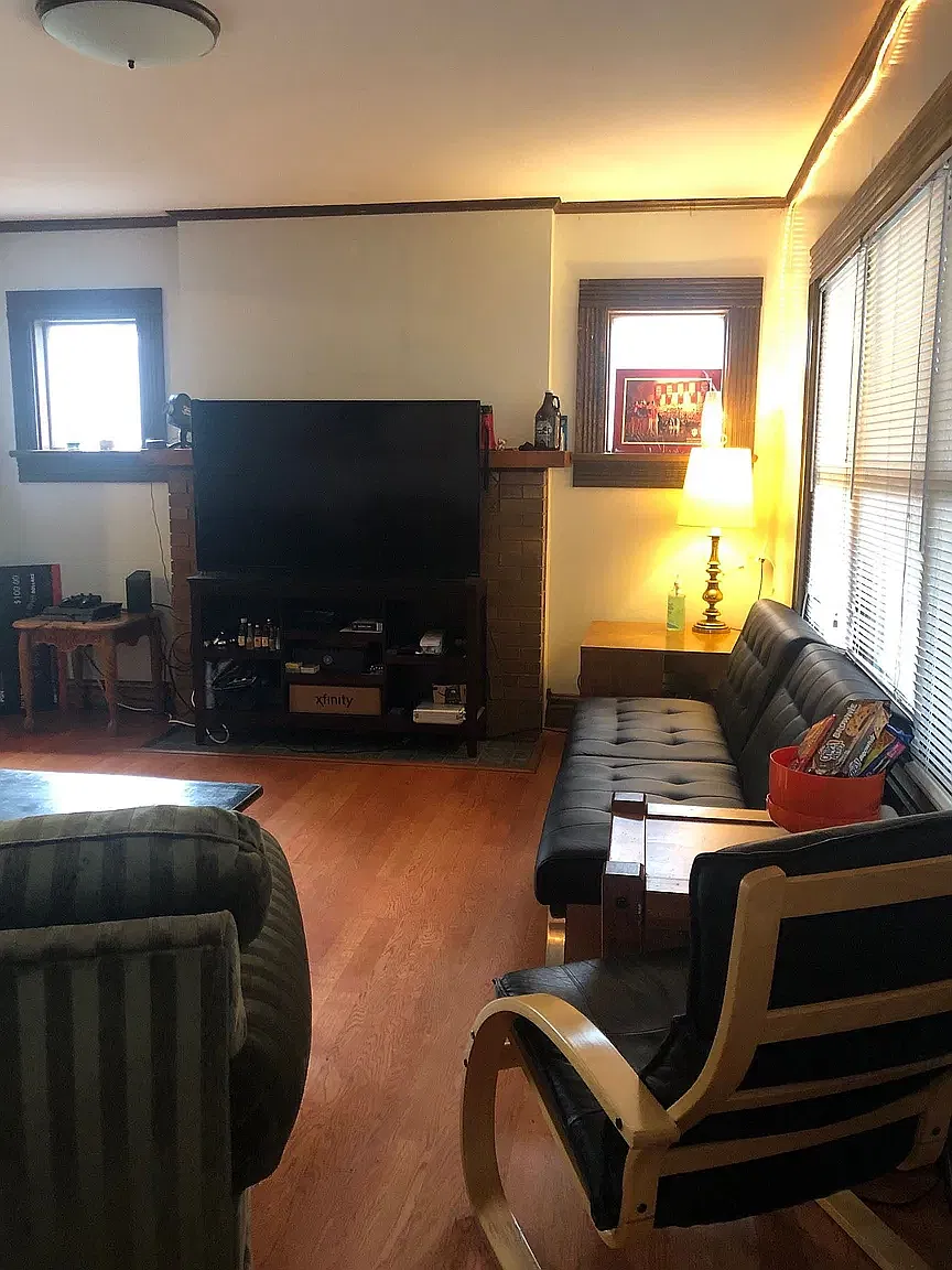 5 bed, 2500 sqft, $6,000 — Photo 3