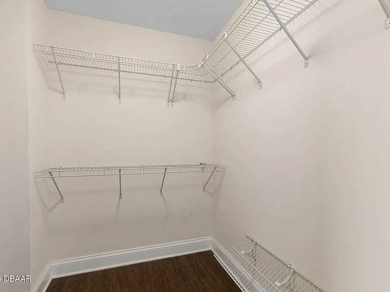 241 Riverside Dr #1710 — Photo 35