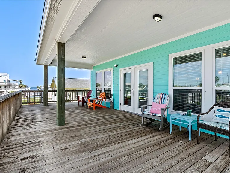 3923 Reeves Dr — Photo 26