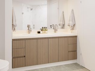 17890 W Dixie Hwy APT 111, Miami, FL 33160