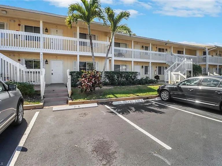 4635 Bayshore Dr #P4 — Photo 23