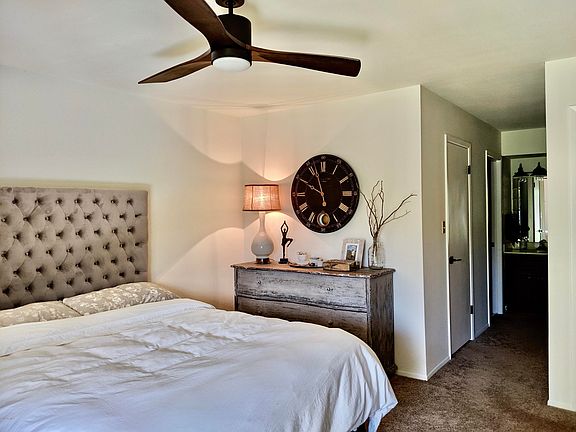 3rd image of 7711 E Lupine Way