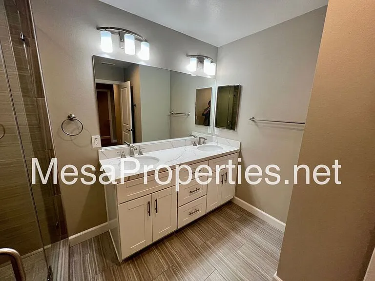 16408 Valencia Ave #311 — Photo 30