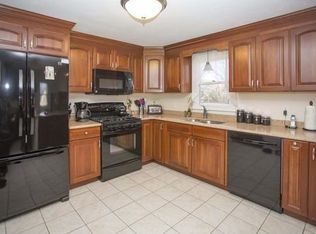 37 West St, Middleboro, MA 02346