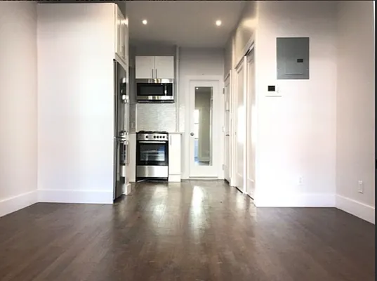 Rented by Corcoran | media 7