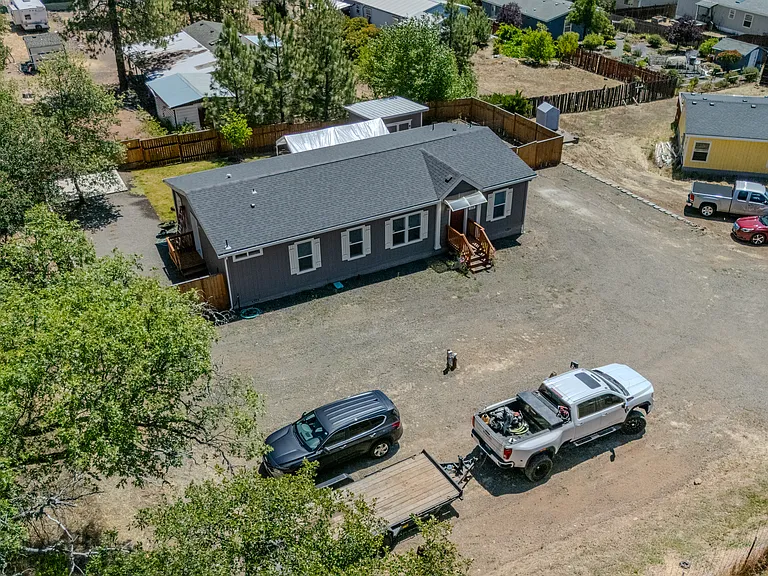 158 Train Ln — Photo 26