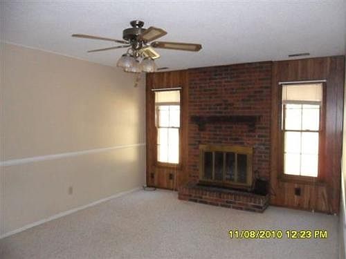4th image of 304 Wildwood Dr