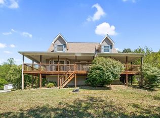 18 Hurricane Br, Grayson, KY 41143