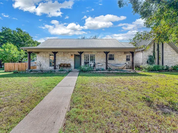 1414 Mary St, Clifton, TX 76634