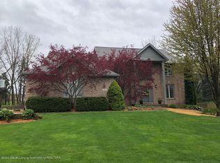 1949 Birch Bluff Dr, Okemos, MI 48864