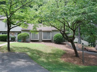 211 Lamplighter Cir, Winston Salem, NC, 27104