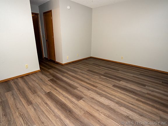 3rd image of 2423 E 87th St APT 174