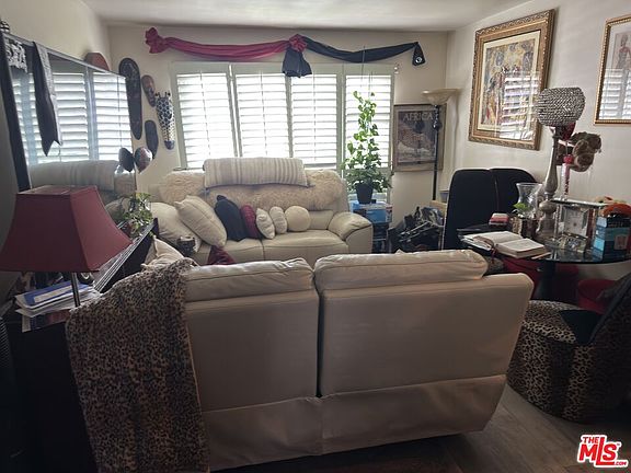 4th image of 4034 Abourne Rd APT A