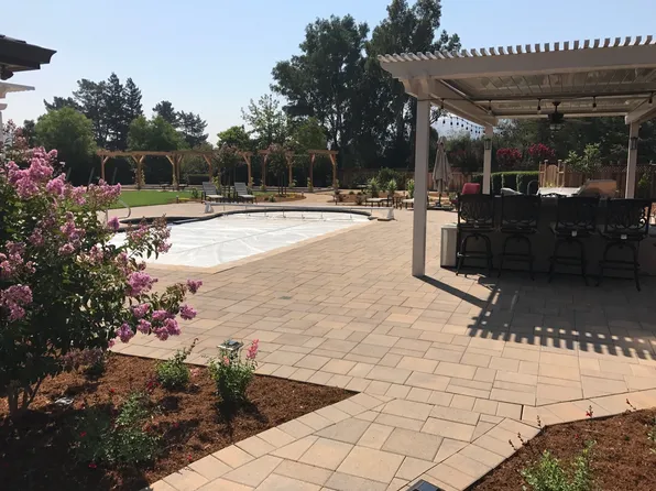 9235 Braquet Ln, Gilroy, CA 95020
