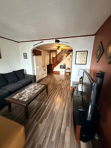 214 N George St Photo 1