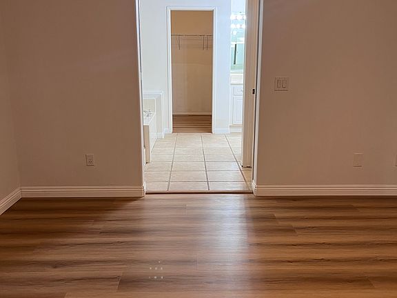 4th image of 2480 N Cameo Ct
