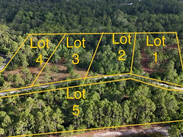 177 Skipper Rd, Carrabelle, FL 32322