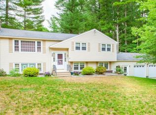 2 A Ponderosa Dr, Townsend, MA 01469