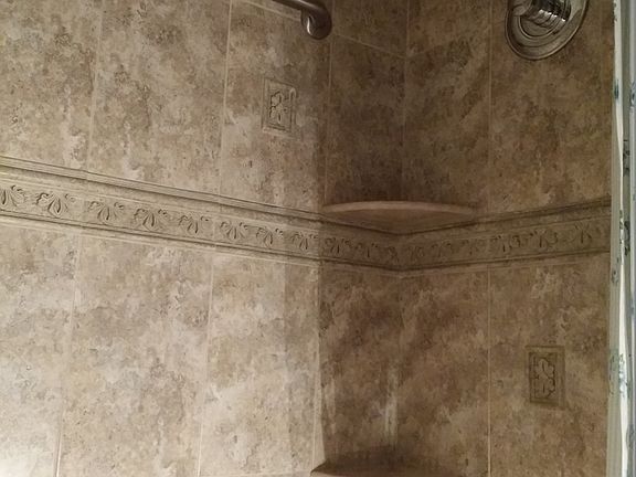 5th image of 122 Laidlaw Ave #2