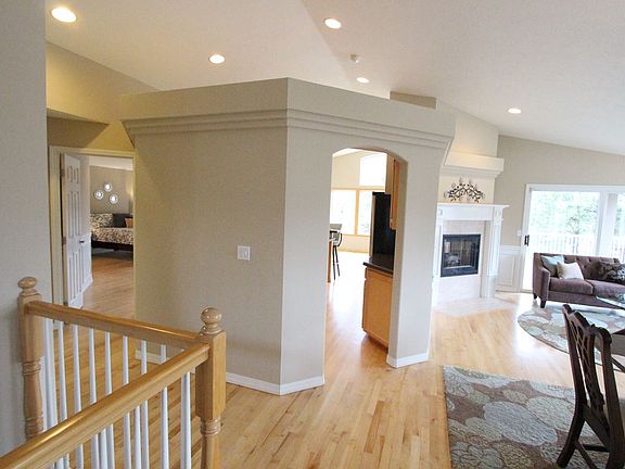 3rd image of 4807 E Birkdale Ln