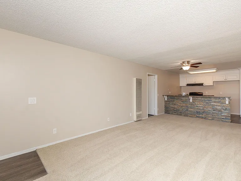Arbor Court Apartment Homes — Photo 10