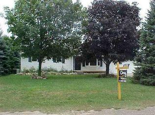3252 W Reid Rd, Swartz Creek, MI 48473