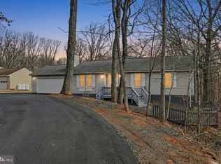 1411 Mercer Rd, Haymarket, VA 20169