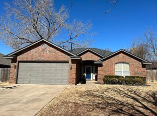 4405 Newport Dr, Norman, OK 73072