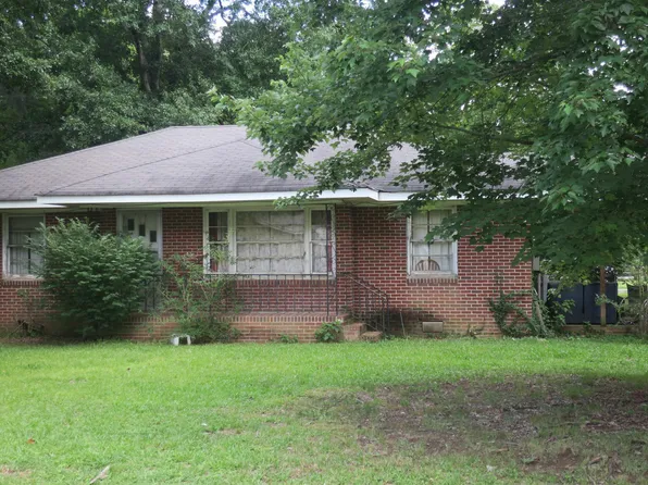 77 3rd Ave, Summerville, GA 30747