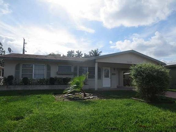 3rd image of 7202 NW 57th Ct