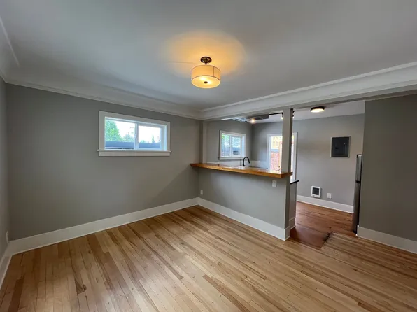 Montlake, 2311 24th Ave E #3, Seattle, WA 98112