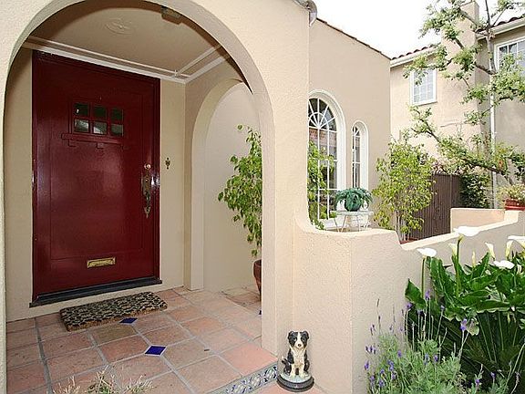 3rd image of 2235 Glendon Ave