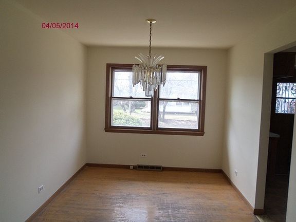 3rd image of 15956 Michigan Ave