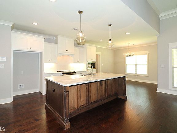 5th image of 200 Pine Trace Ln Unit 114