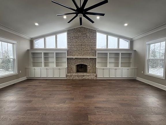 4th image of 1913 Nashville Rd