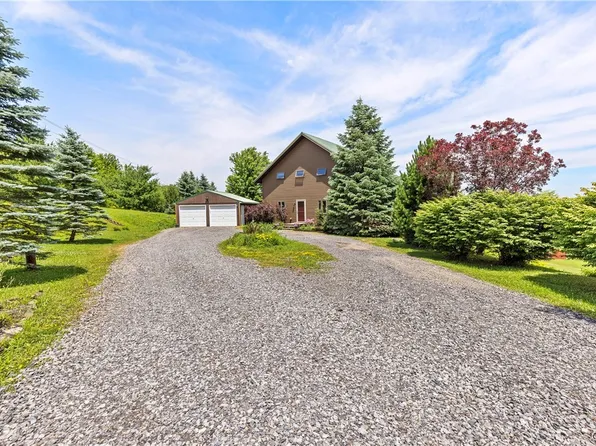 6179 Old Coye Rd, Jamesville, NY 13078