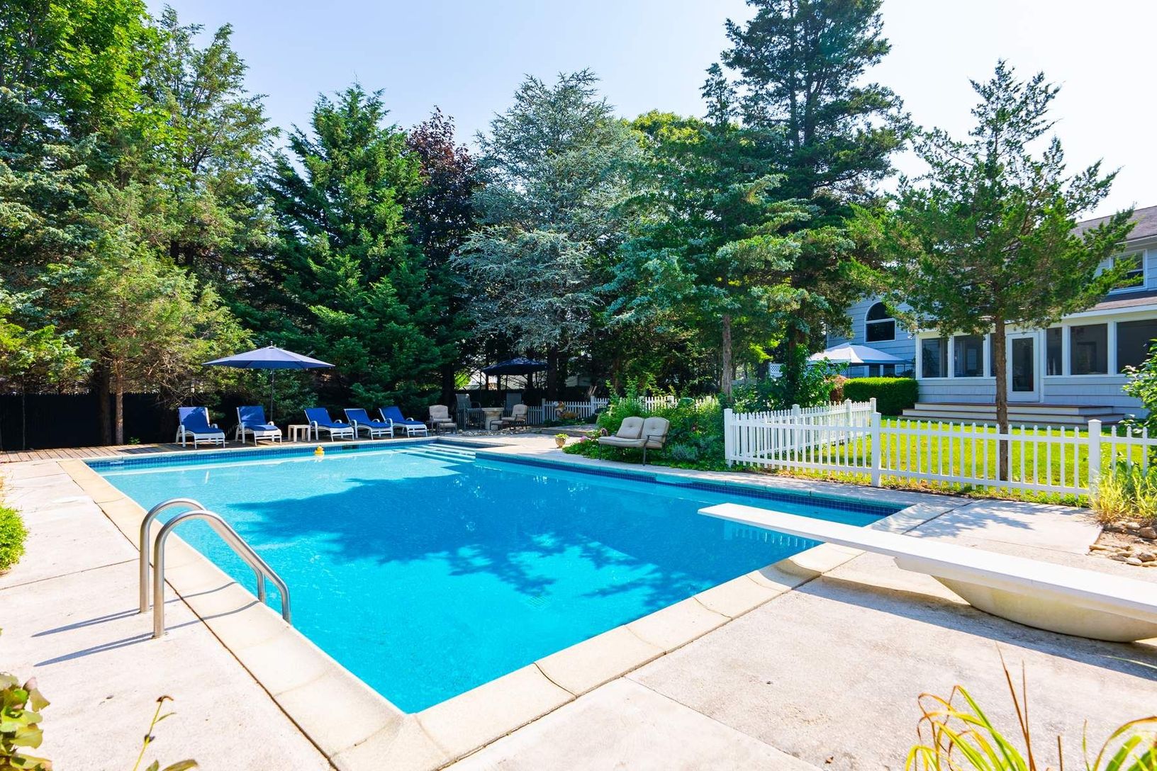  Gunite Pool