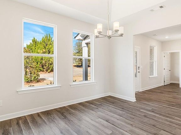 5th image of 1709 Windsor Hill Ln