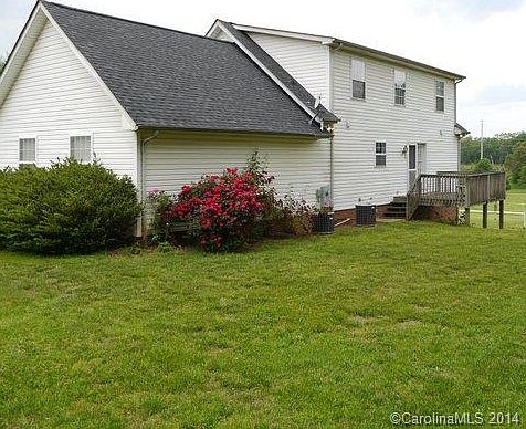 3rd image of 710 John Douglas Dr